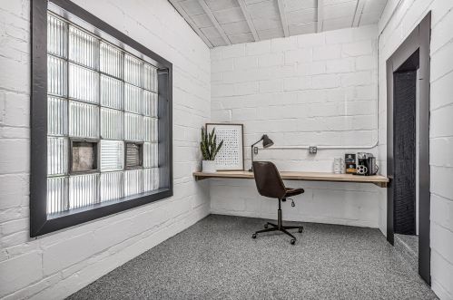 1411 Potter Ave, Milwaukee WI 53207-2115 exterior