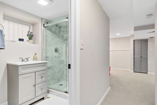 2818 Albany Ave, Chicago IL 60618-7605 exterior