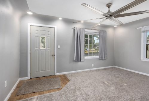 2939 Fairfield St, Meskegon MI  49441-4005 exterior