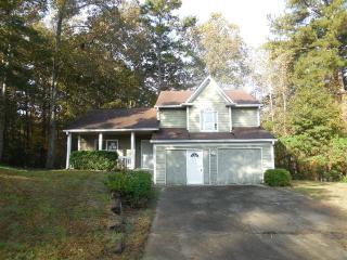 5483 La Fleur Trl, Lithonia, GA 30038-2840