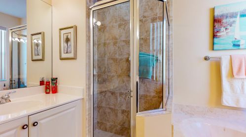 10051 Chadwick Dr, Fort Pierce FL 34987-2418 exterior