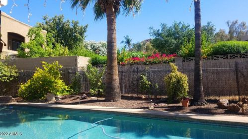 2509 Claire Dr, Phoenix, AZ 85032-4912