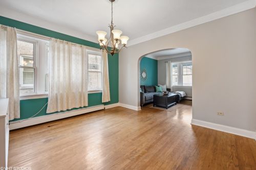 2439 Monitor Ave, Chicago IL 60639-2327 exterior