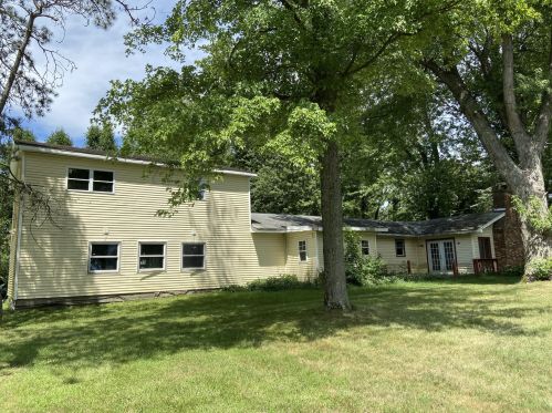 66903 North St, Dowagiac MI  49047-8875 exterior