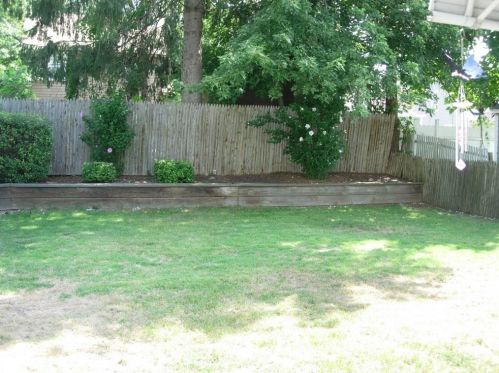 69 Powell Ave, Springfield MA 01118-2166 exterior