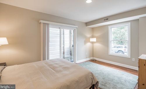 931 18 St, Philadelphia PA 19140-3508 exterior