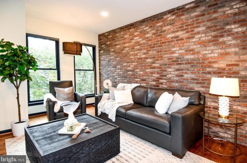 1029 5th St, Washington DC  20002-3533 exterior