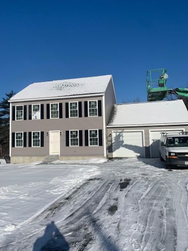 9 Grandview Rd, Concord NH 03304-3404 exterior