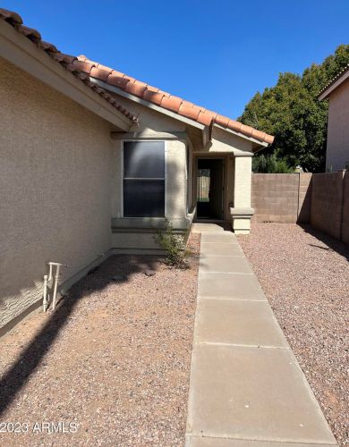 1061 Woodburne Dr, Chandler AZ  85224-3982 exterior
