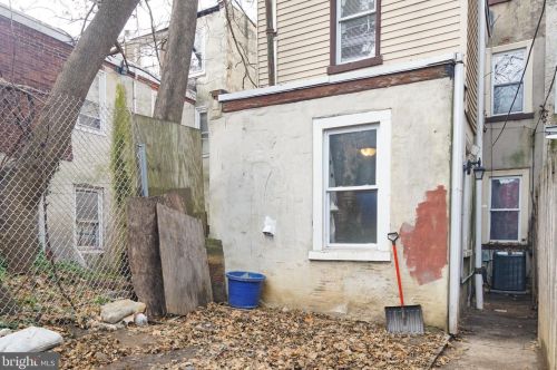 2117 Franklin St, Philadelphia PA  19122-1321 exterior