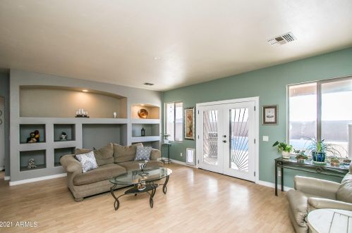 3751 Gleneagle Pl, Chandler AZ 85249-9445 exterior