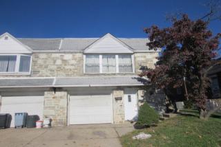 7037 Crease Ln, Philadelphia PA  19128-1514 exterior
