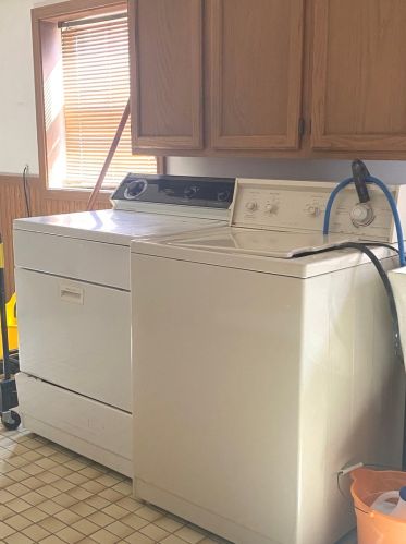 8355 Kedvale Ave, Chicago IL 60624-3529 exterior