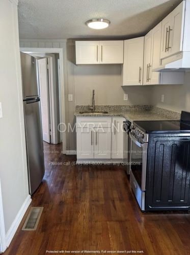 1160 Ewing Pl, Atlanta, GA 30310-3228