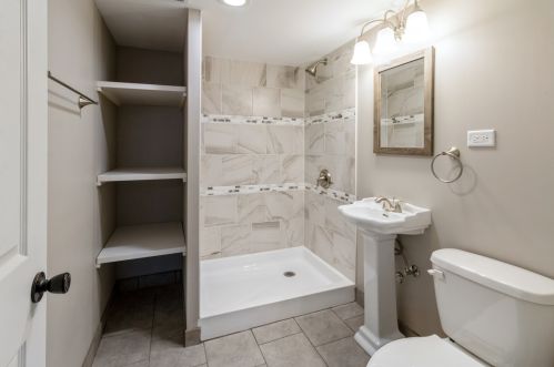 6539 Neva Ave, Chicago IL  60631-1677 exterior