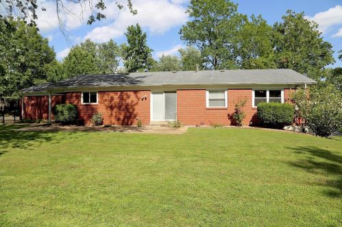 1823 Bookbinder Dr, Saint Louis MO 63146-4308 exterior