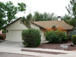 9052 Eaglestone Loop, Tucson AZ  85742-9427 exterior