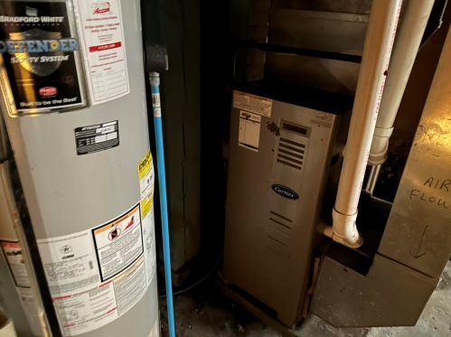 3058 21 St, Milwaukee WI 53206-1634 exterior