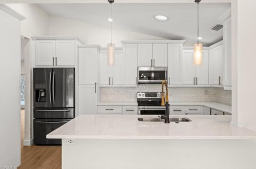 238 Willowick Dr, Naples FL 34110-1342 exterior