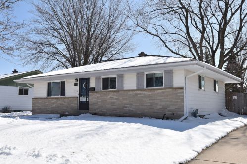 1541 Wanda Ave, Milwaukee WI  53221-4314 exterior