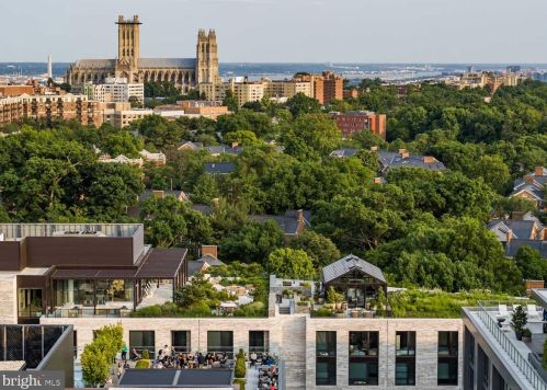 20 Ridge St, Washington, DC 20016-4622