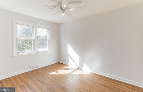 1302 High St, Haddon Heights NJ 08035-1843 exterior