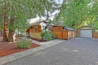 16418 19th Ave, Seattle, WA 98166-2718