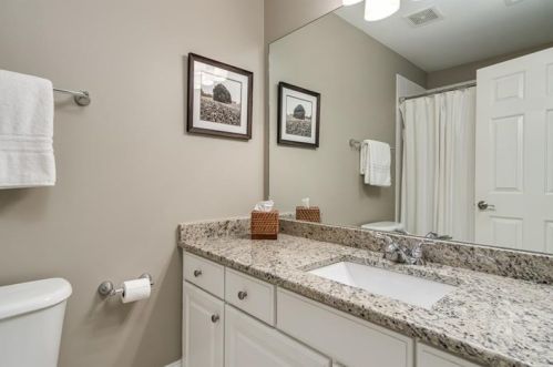 2593 Brookhaven Chase Ln, Atlanta GA 30319-3479 exterior