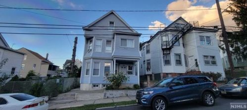 283 Paxton St, Paterson, NJ 07503-2419
