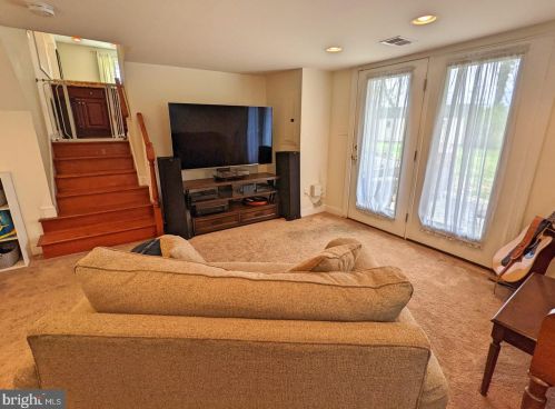 113 Greenbriar Pl, Chester PA 19014-1907 exterior