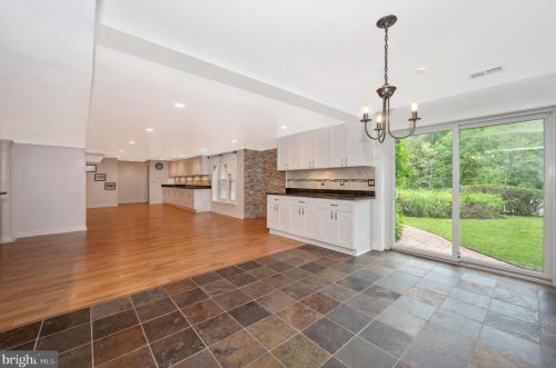 17531 Applewood Pl, Rockville MD 20855-1559 exterior