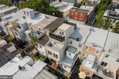 1814 Catharine St, Philadelphia PA  19146-1835 exterior