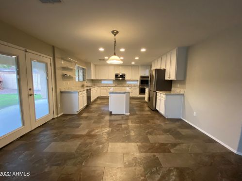 4122 Palm Beach Dr, Chandler AZ  85249-7397 exterior