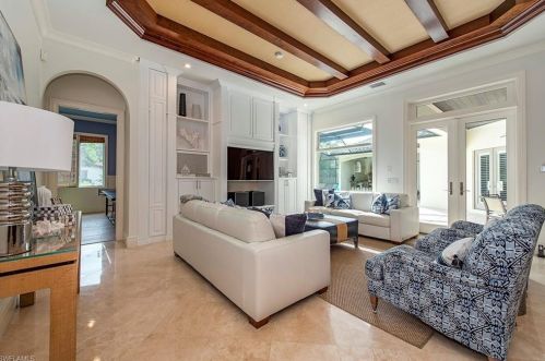 1580 Ixora Dr, Naples, FL 34102-5132