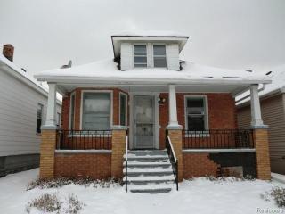 11615 Sobieski St, Detroit, MI 48212-3155
