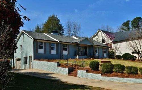 939 Chattahoochee Dr, Gainesville GA 30501-2303 exterior