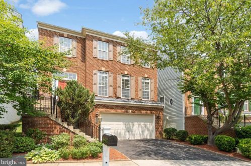 6802 Morning Brook Ter, Alexandria, VA 22315-6117