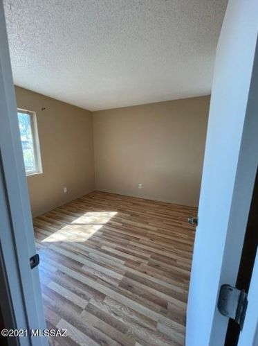 5276 Camino De Ln Tierra, Tucson AZ 85746-1018 exterior