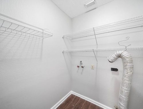 2015 Oak Shr Dr, Humble TX 77339-1724 exterior