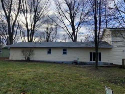 66903 North St, Dowagiac MI  49047-8875 exterior