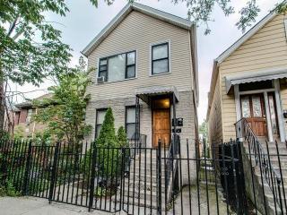 1711 Washtenaw Ave, Chicago IL  60608-1717 exterior