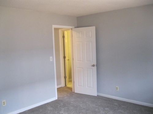 2946 Dekalb Dr, Atlanta GA  30340-2204 exterior