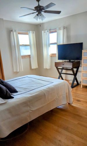 4914 104, Milwaukee WI 53228-3204 exterior