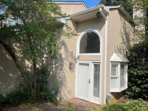 1496 Briaroaks Trl, Atlanta, GA 30329-3575