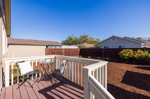 318 Aviador Ave, Millbrae CA 94030-2705 exterior