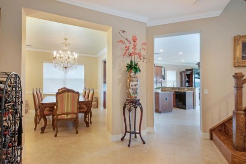 7878 Emerald Winds Cir, Boynton Beach FL 33473-7834 exterior