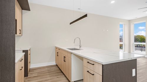 3762 Indiana Ave, Chicago IL 60827-1850 exterior