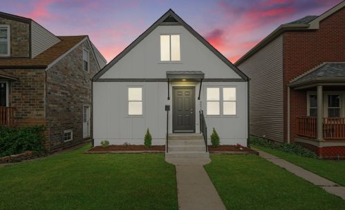 4523 New England Ave, Chicago IL  60706-4827 exterior