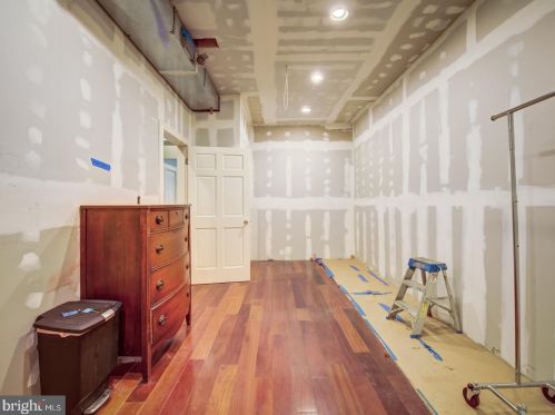 1324 Kenyon St, Washington DC 20010-2493 exterior