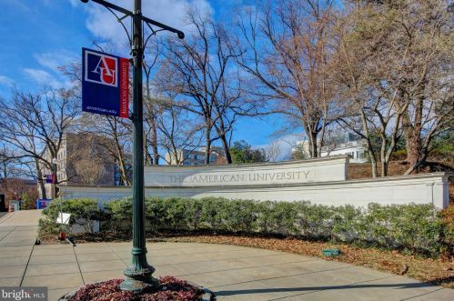 4201 Cathedral Ave, Washington DC  20016-4901 exterior